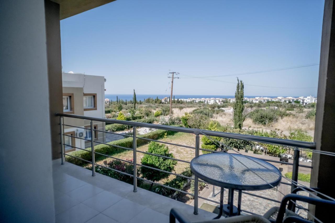 Spacious Two-Bedroom Apartment In Amazing Residence Escape Homes Kyrenia  Exteriör bild