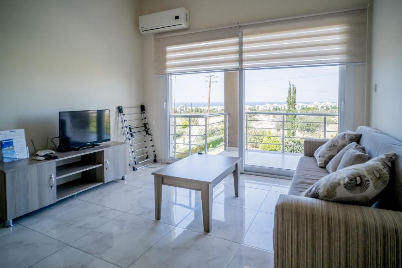 Spacious Two-Bedroom Apartment In Amazing Residence Escape Homes Kyrenia  Exteriör bild