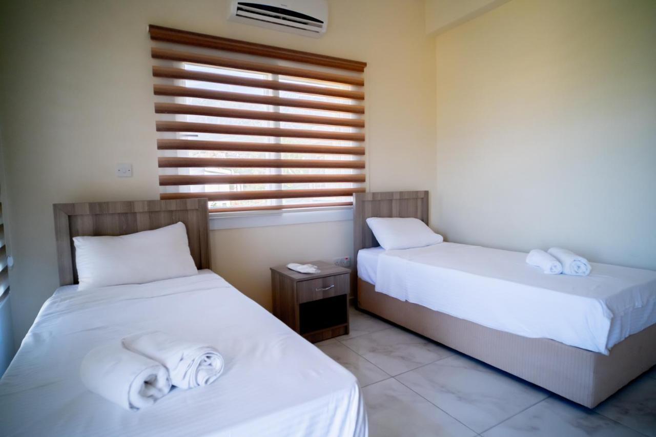 Spacious Two-Bedroom Apartment In Amazing Residence Escape Homes Kyrenia  Exteriör bild