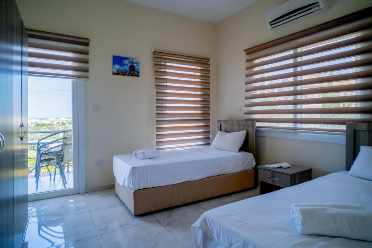 Spacious Two-Bedroom Apartment In Amazing Residence Escape Homes Kyrenia  Exteriör bild