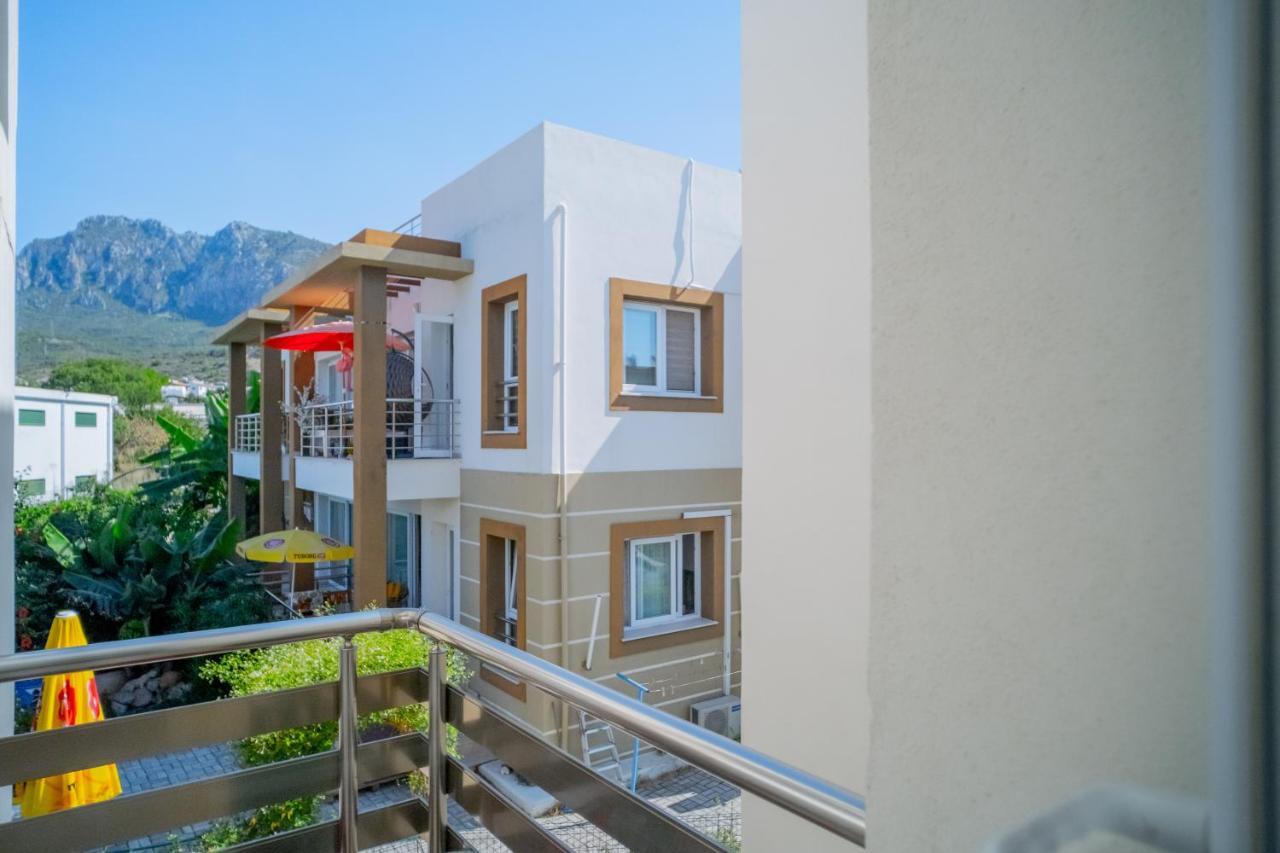 Spacious Two-Bedroom Apartment In Amazing Residence Escape Homes Kyrenia  Exteriör bild