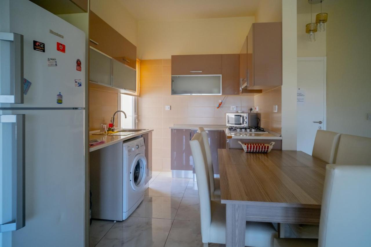 Spacious Two-Bedroom Apartment In Amazing Residence Escape Homes Kyrenia  Exteriör bild