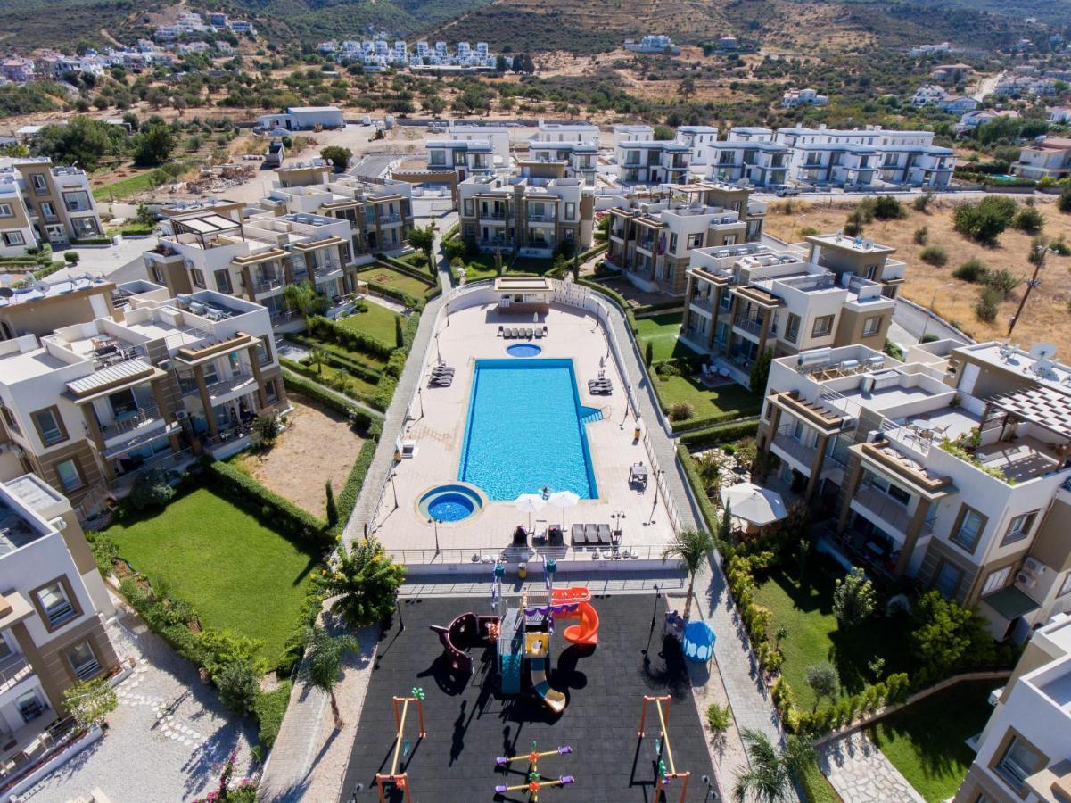 Spacious Two-Bedroom Apartment In Amazing Residence Escape Homes Kyrenia  Exteriör bild