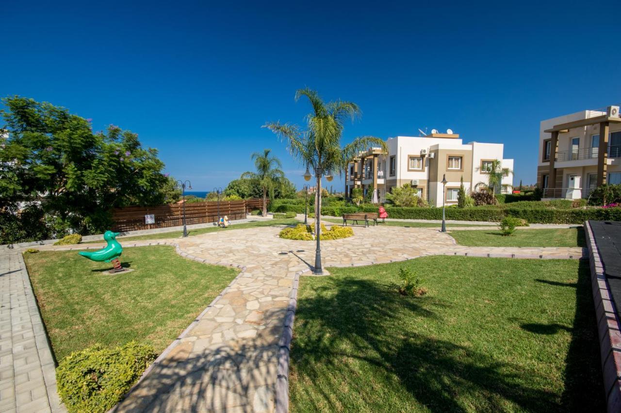 Spacious Two-Bedroom Apartment In Amazing Residence Escape Homes Kyrenia  Exteriör bild