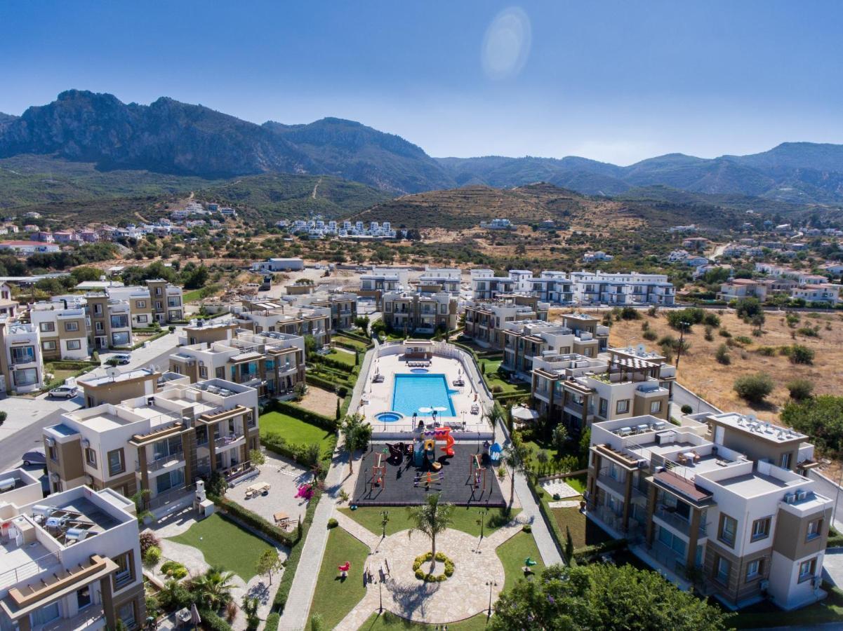 Spacious Two-Bedroom Apartment In Amazing Residence Escape Homes Kyrenia  Exteriör bild