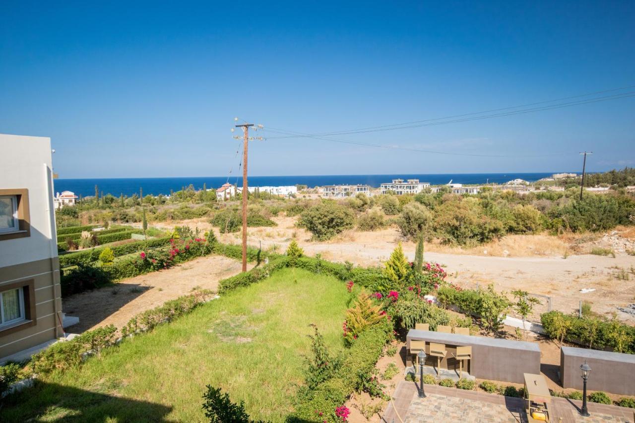 Spacious Two-Bedroom Apartment In Amazing Residence Escape Homes Kyrenia  Exteriör bild