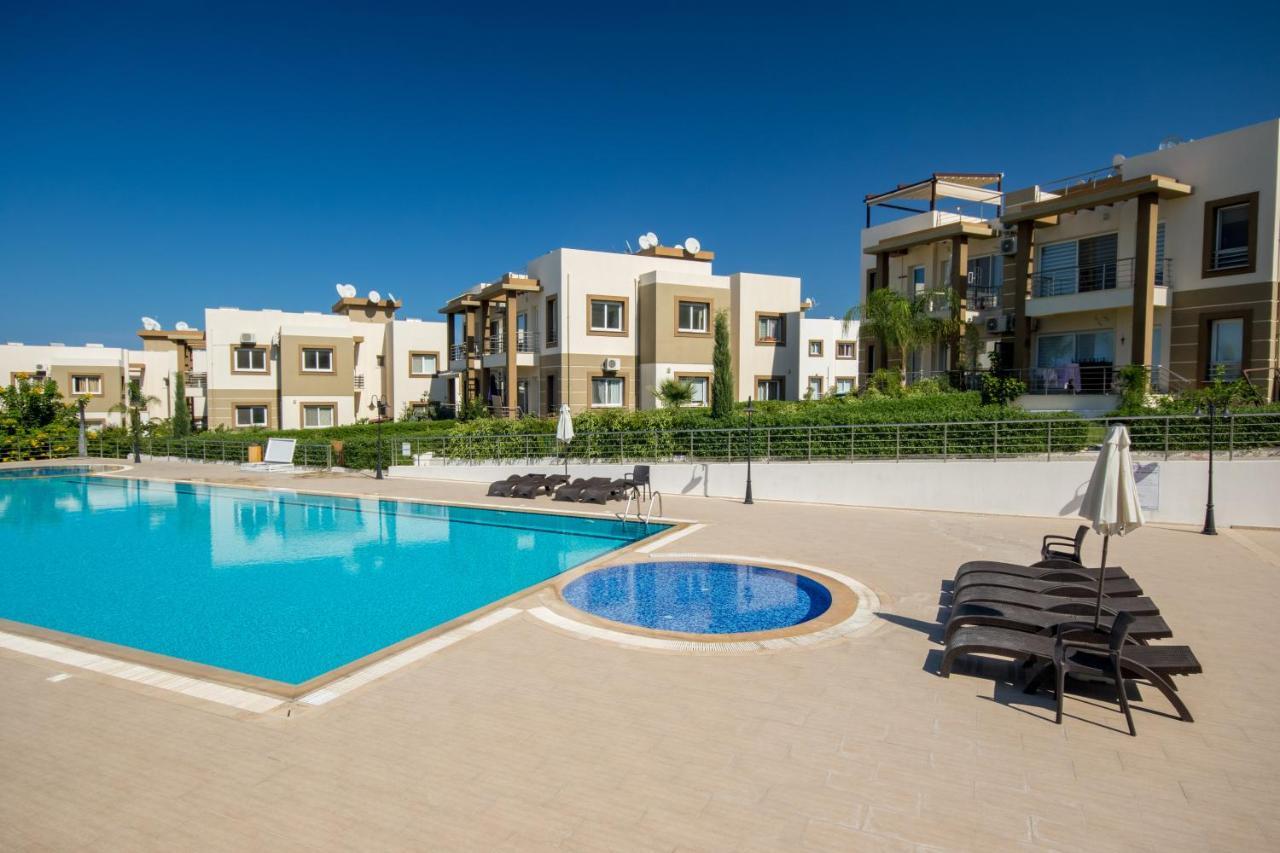 Spacious Two-Bedroom Apartment In Amazing Residence Escape Homes Kyrenia  Exteriör bild
